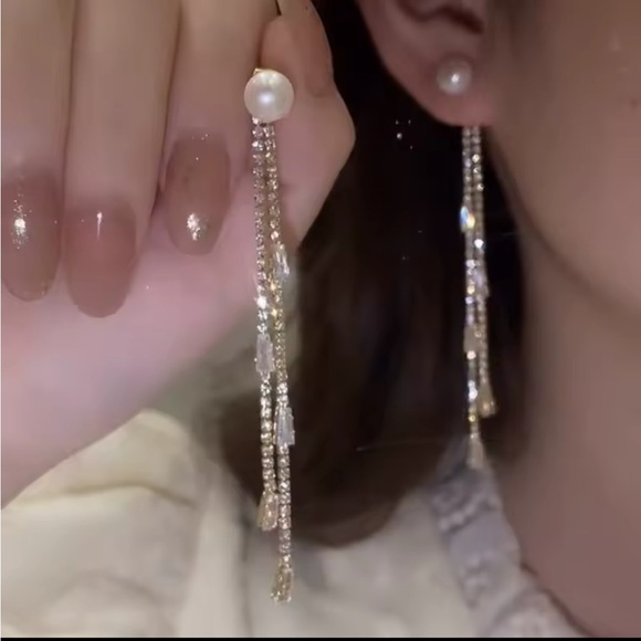 Gold Filled Cubic Zirconia Pearl Earrings - Picture 1 of 1